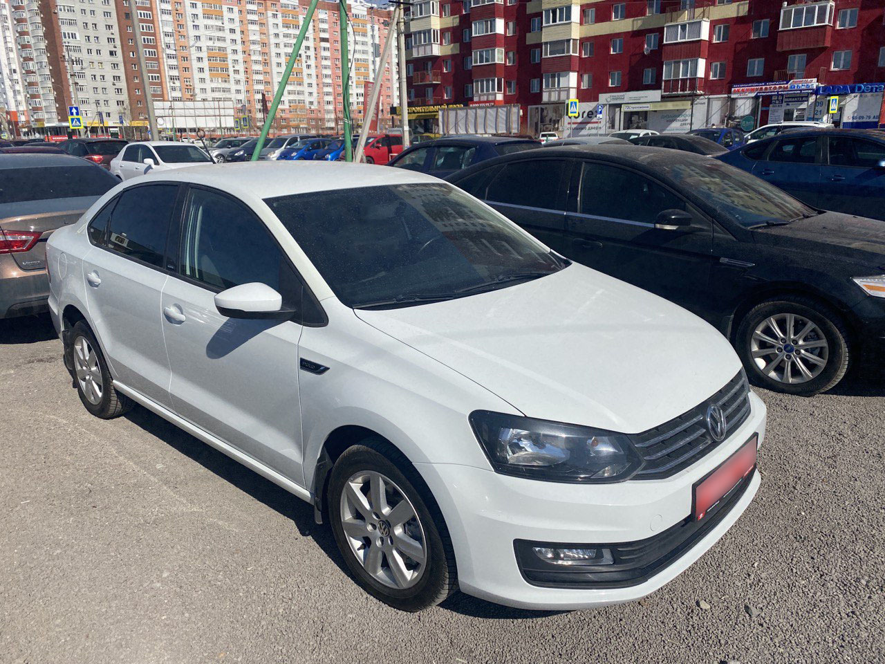 Прокат Volkswagen Polo в Перми без водителя - 2200 в день